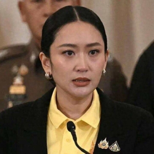 泰国史上最年轻总理佩通坦被停职，未来何去何从？
